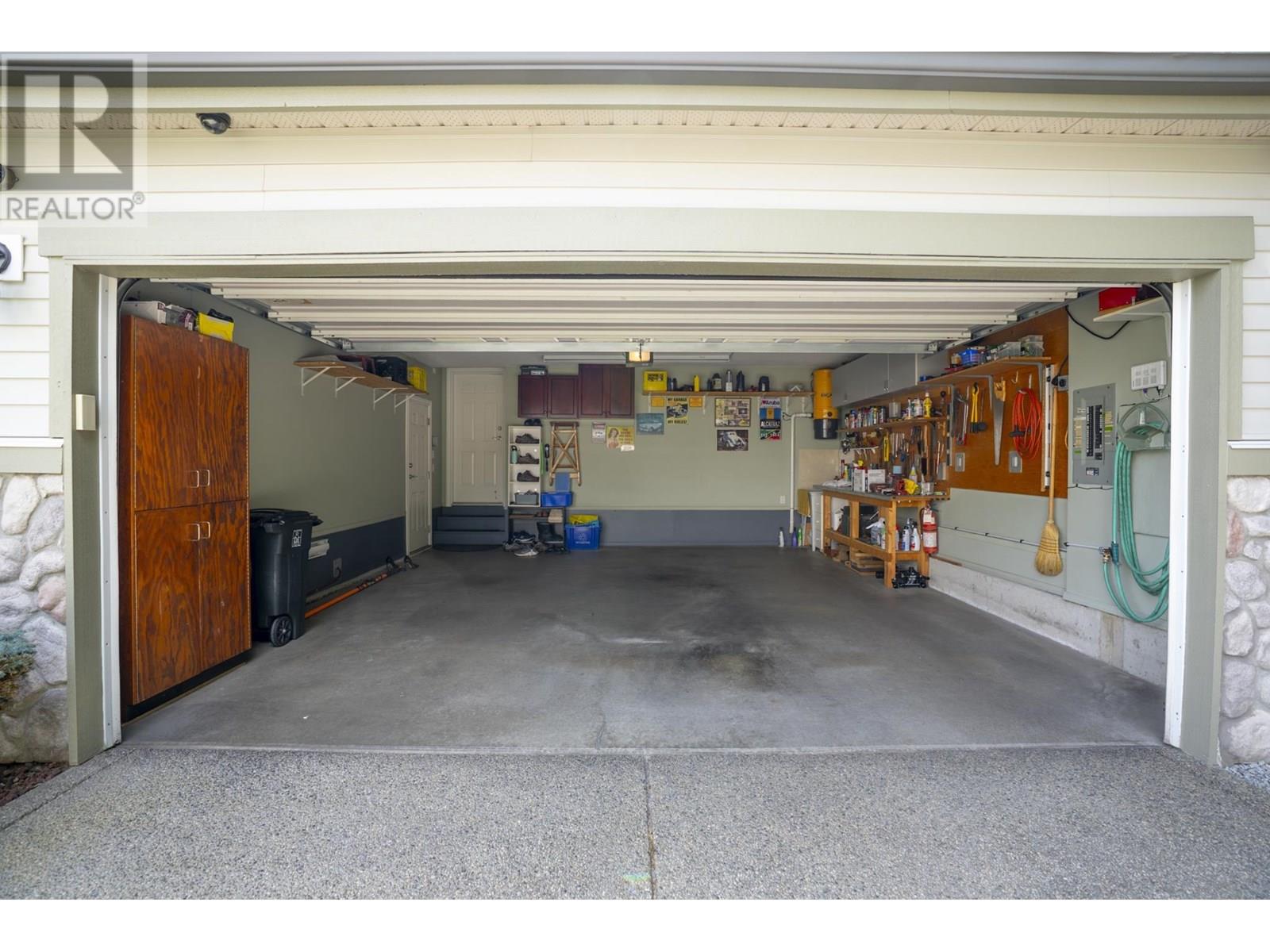 141 19639 MEADOW GARDENS WAY, Pitt Meadows real estate listing R3020487