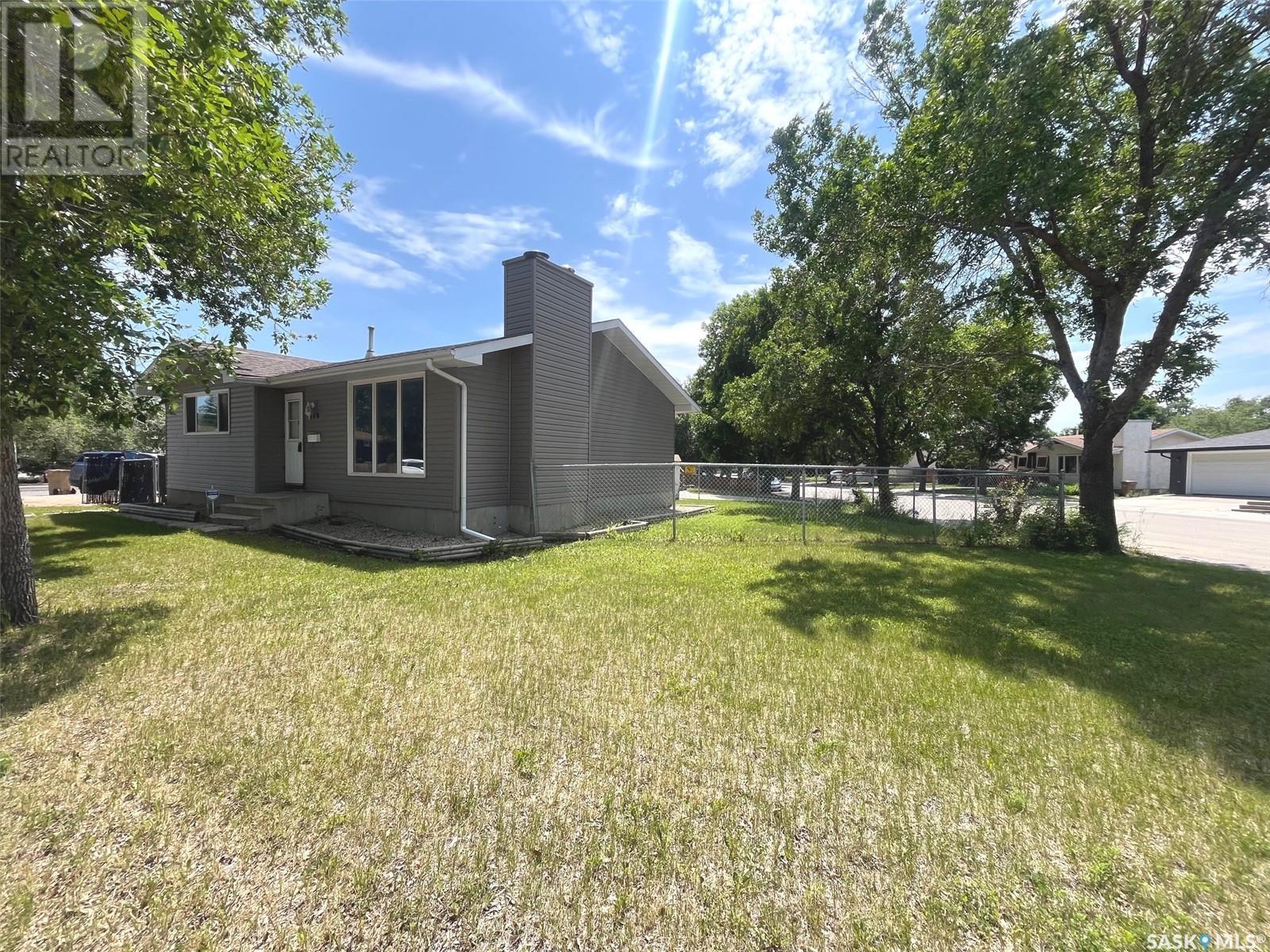 Photo 13 of 119 Mikkelson Drive, Regina SK