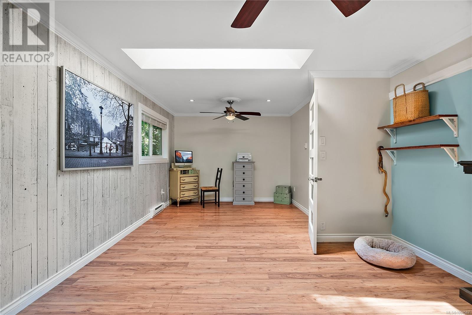 870 Woodcreek Dr, North Saanich
