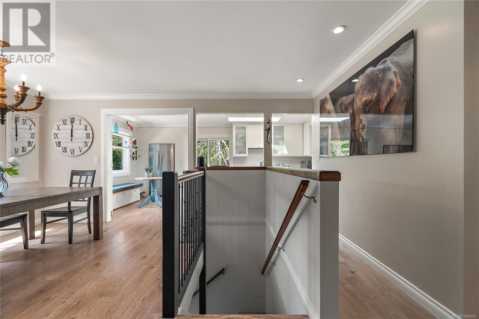870 Woodcreek Dr, North Saanich