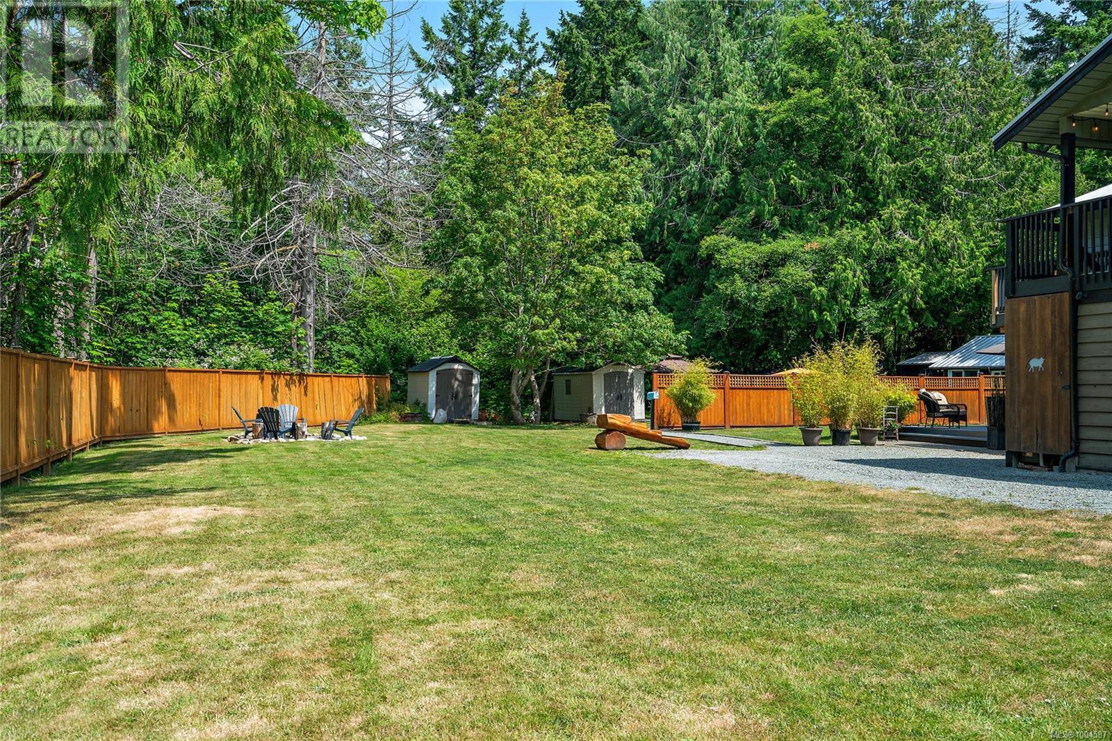 870 Woodcreek Dr, North Saanich