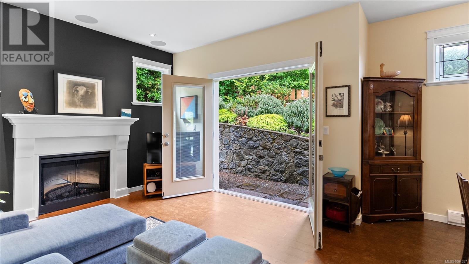 1075 PRIMROSE RD - Image 16