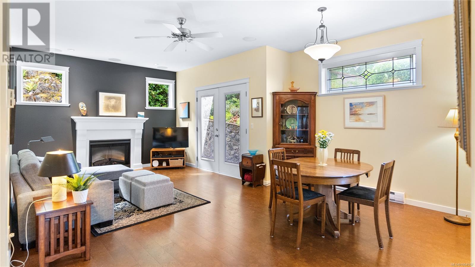 1075 PRIMROSE RD - Image 15