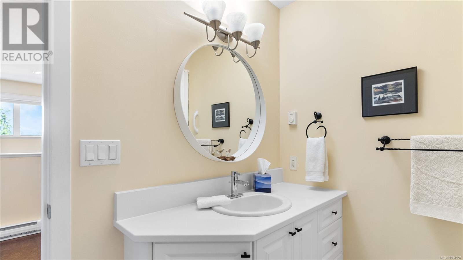 1075 PRIMROSE RD - Image 27