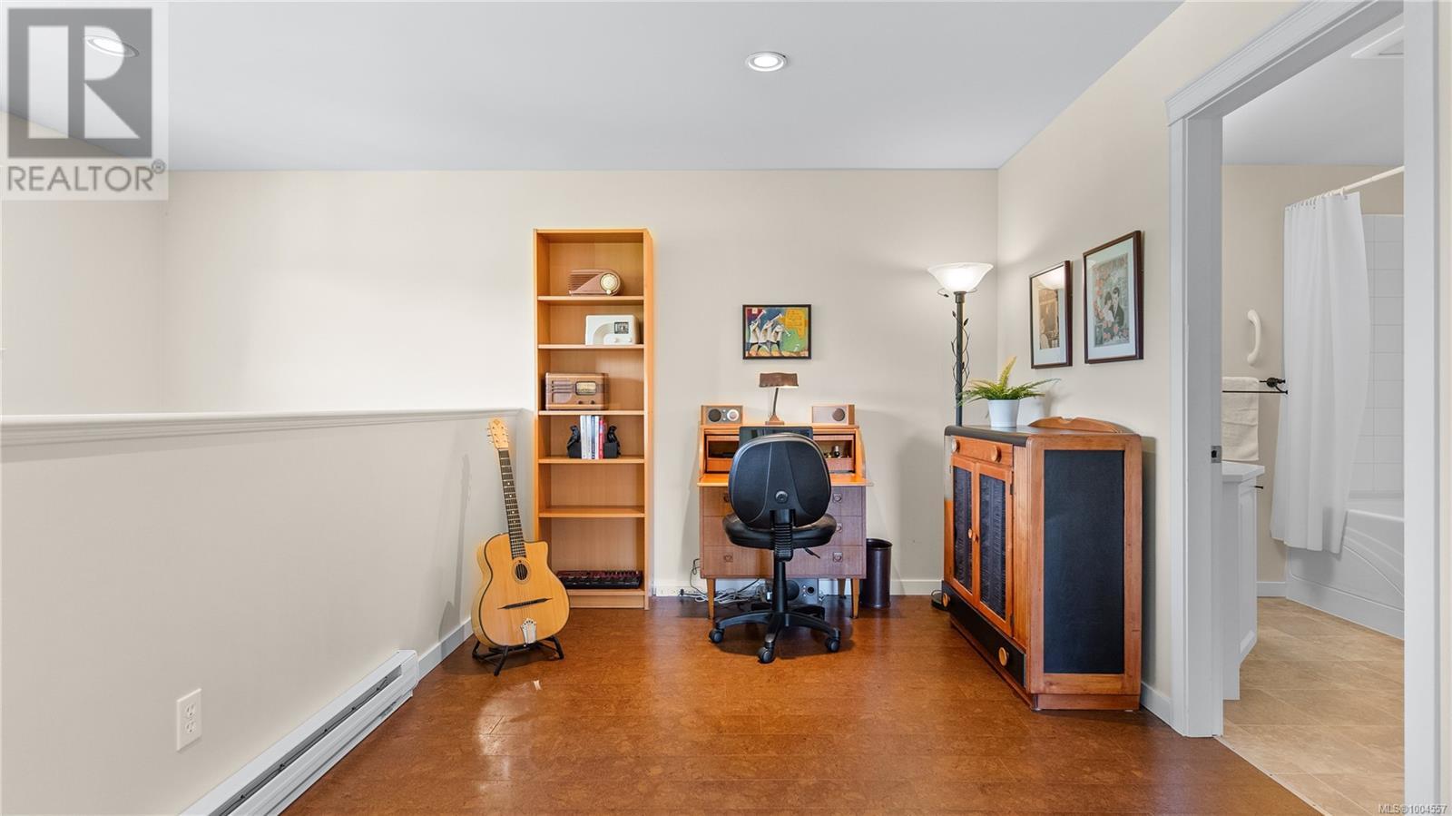 1075 PRIMROSE RD - Image 24