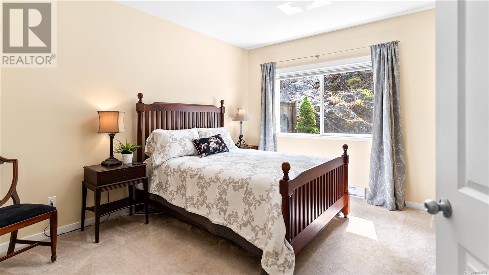 1075 PRIMROSE RD - Image 20