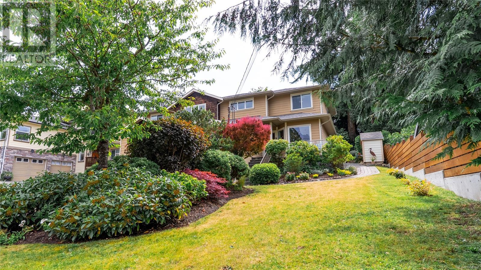 1075 PRIMROSE RD - Image 4