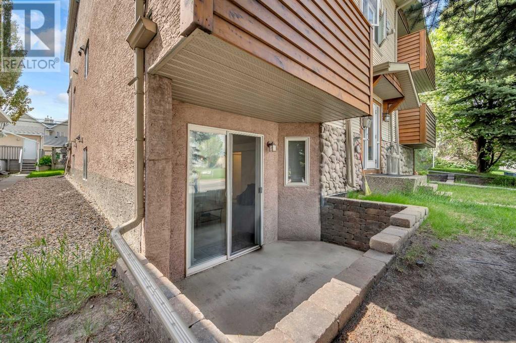 Single Family House for Sale in    Street SW Richmond Calgary 