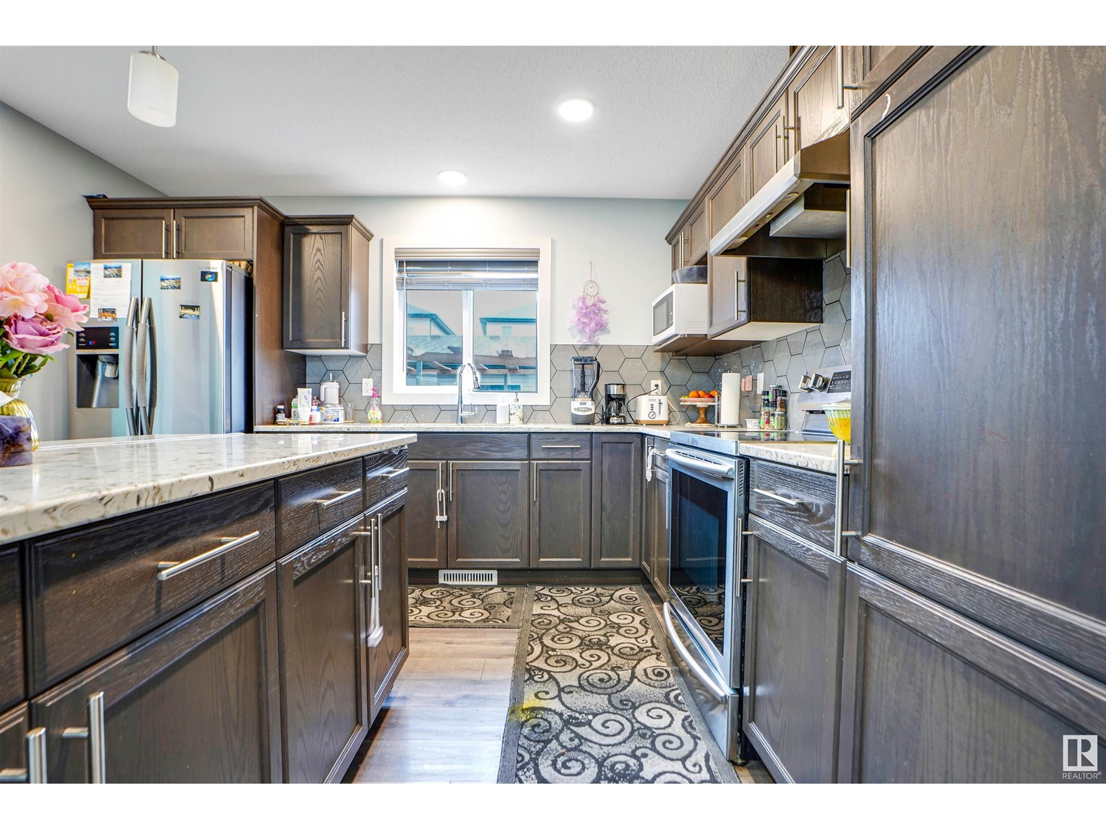 Photo 11 of 2611 14 Av Nw, Edmonton AB