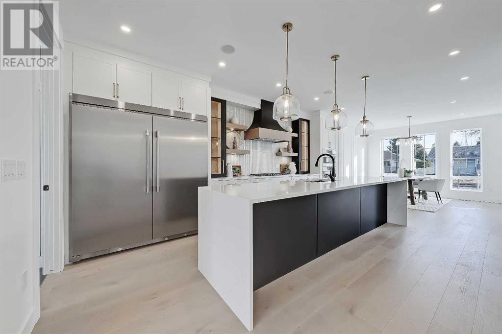 Single Family House for Sale in   Avenue SW North Glenmore Park Calgary 