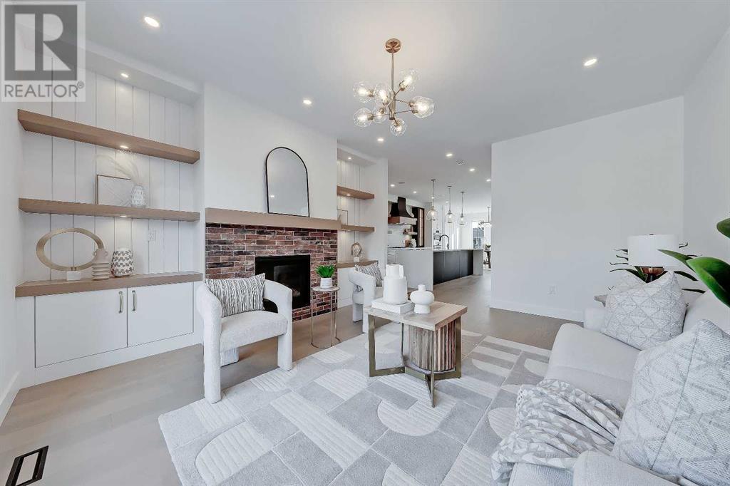 Single Family House for Sale in   Avenue SW North Glenmore Park Calgary 
