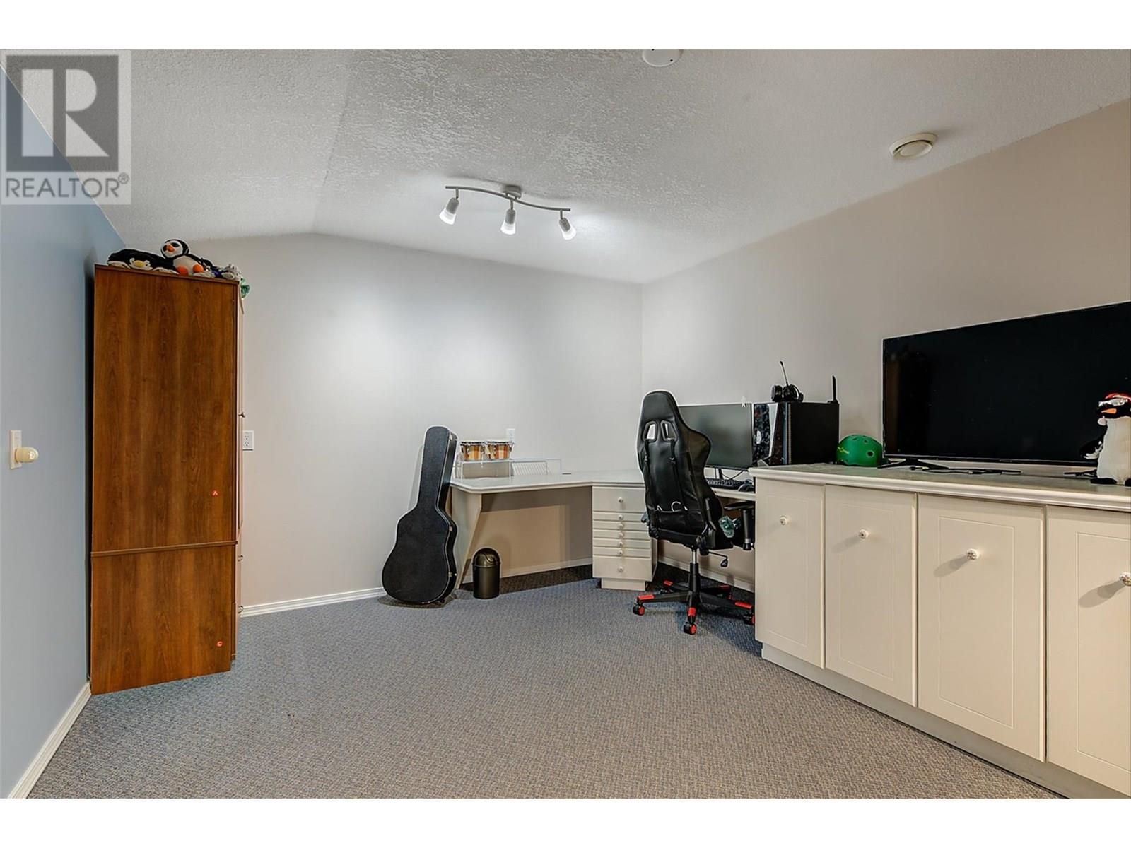  41 Kestrel Place, Vernon