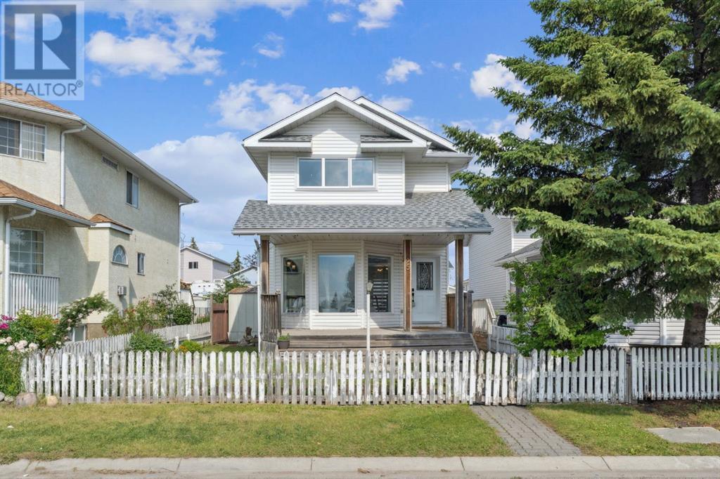 25 Costa Mesa Close NE, Calgary, Alberta
