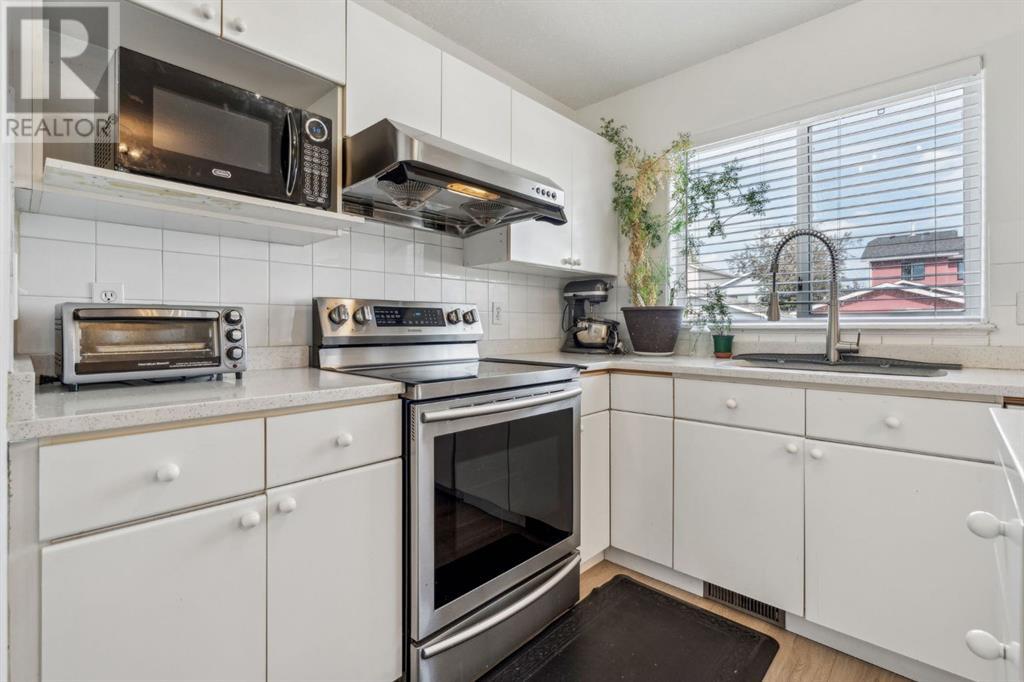 Single Family House for Sale in  Costa Mesa Close NE Monterey Park Calgary 