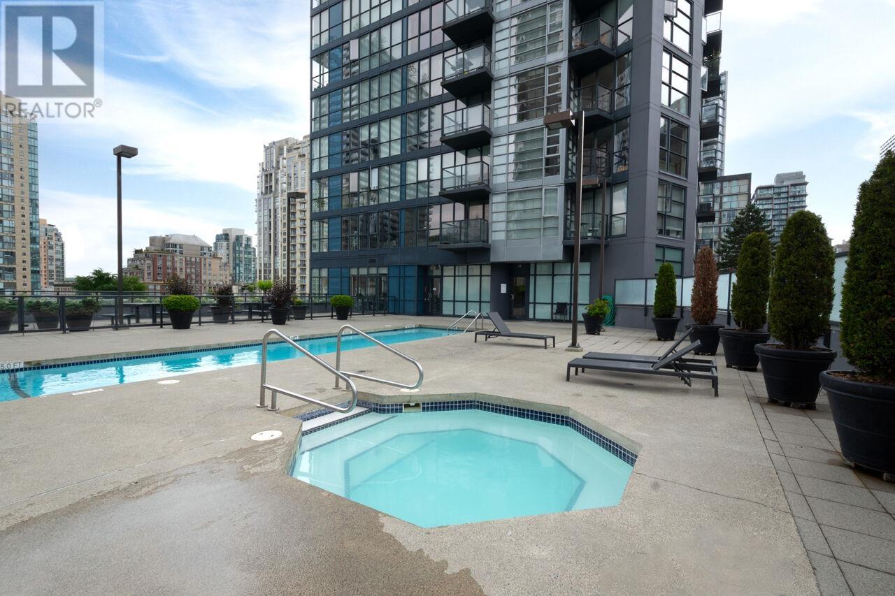 Photo 20 of 708 1199 Seymour Street, Vancouver BC