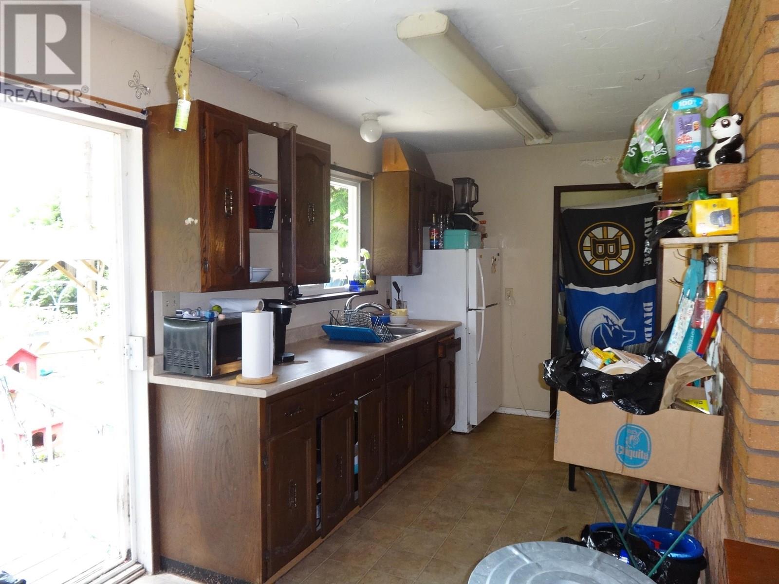 8161 WESTWOOD ROAD, Halfmoon Bay