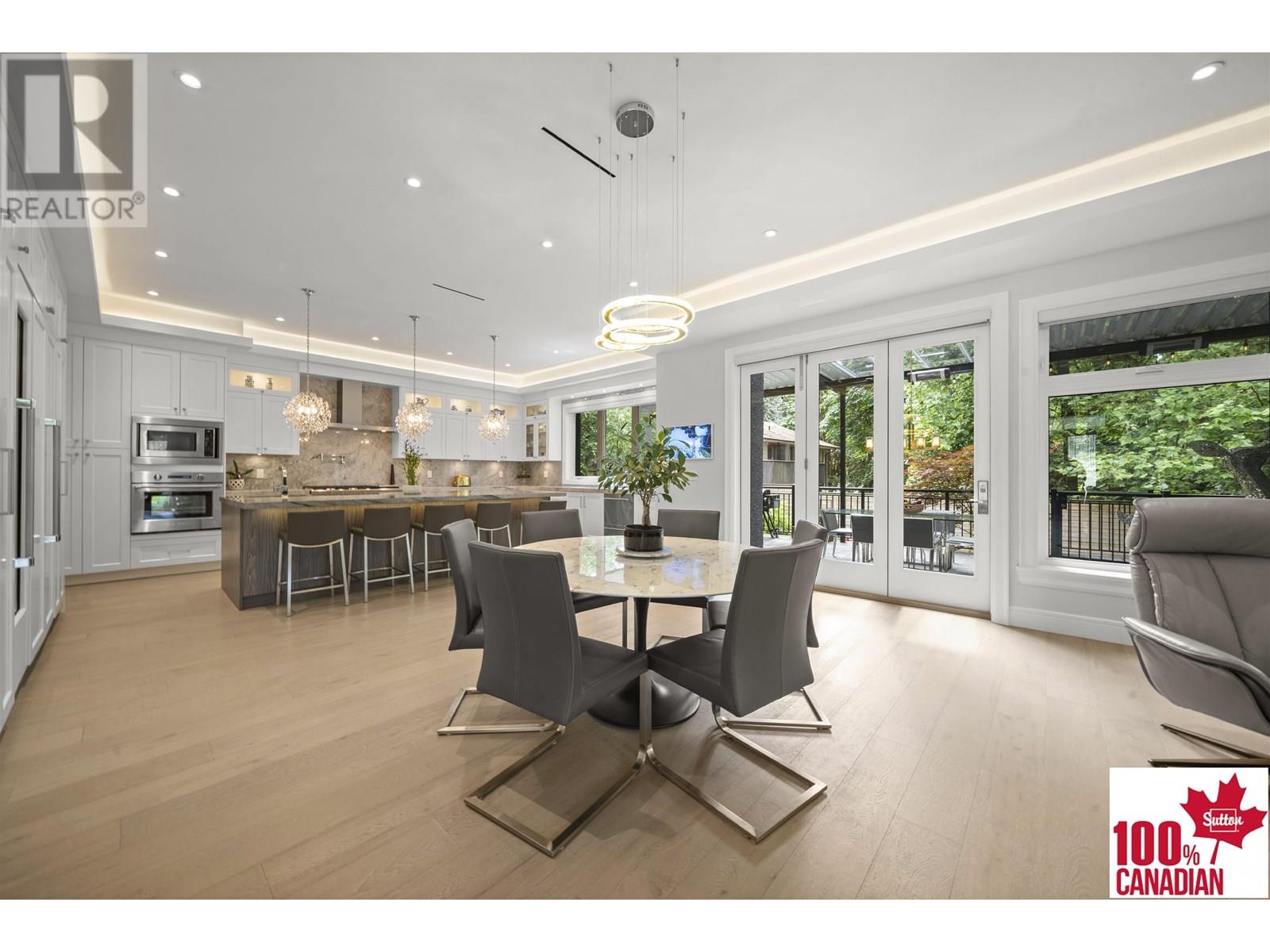Photo 9 of 8258 Government Road, Burnaby BC