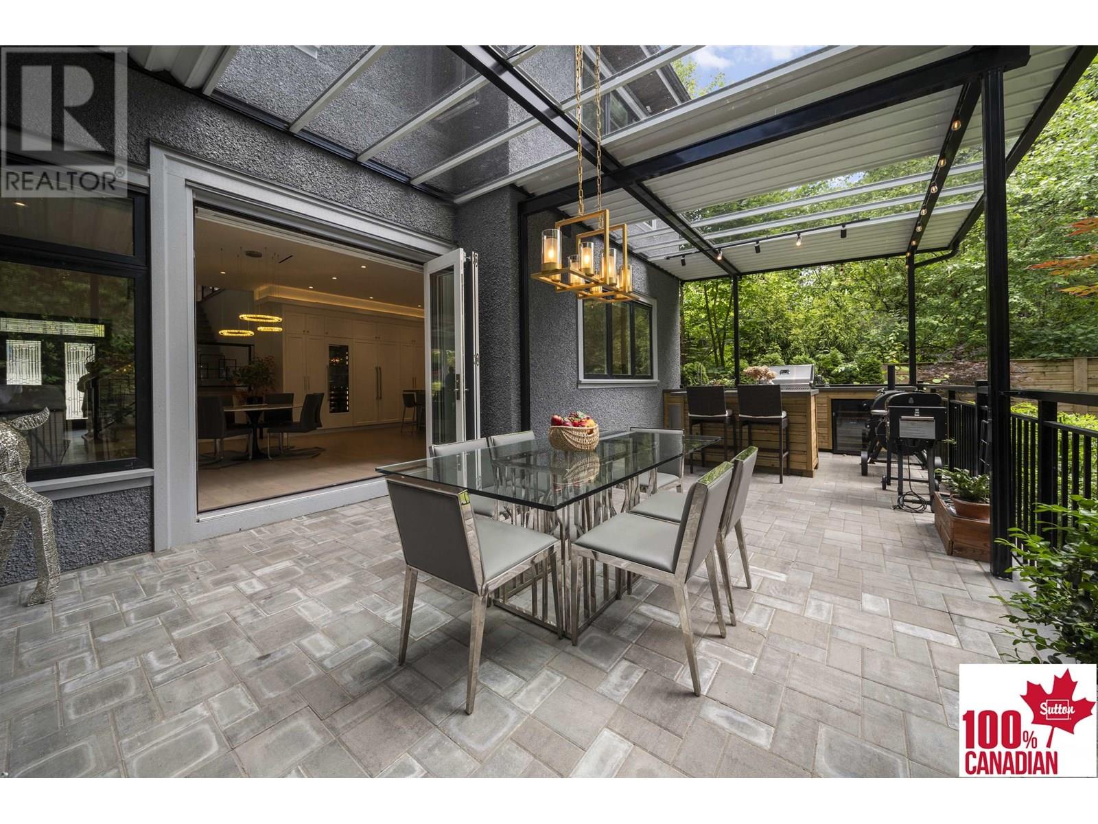 Photo 21 of 8258 Government Road, Burnaby BC
