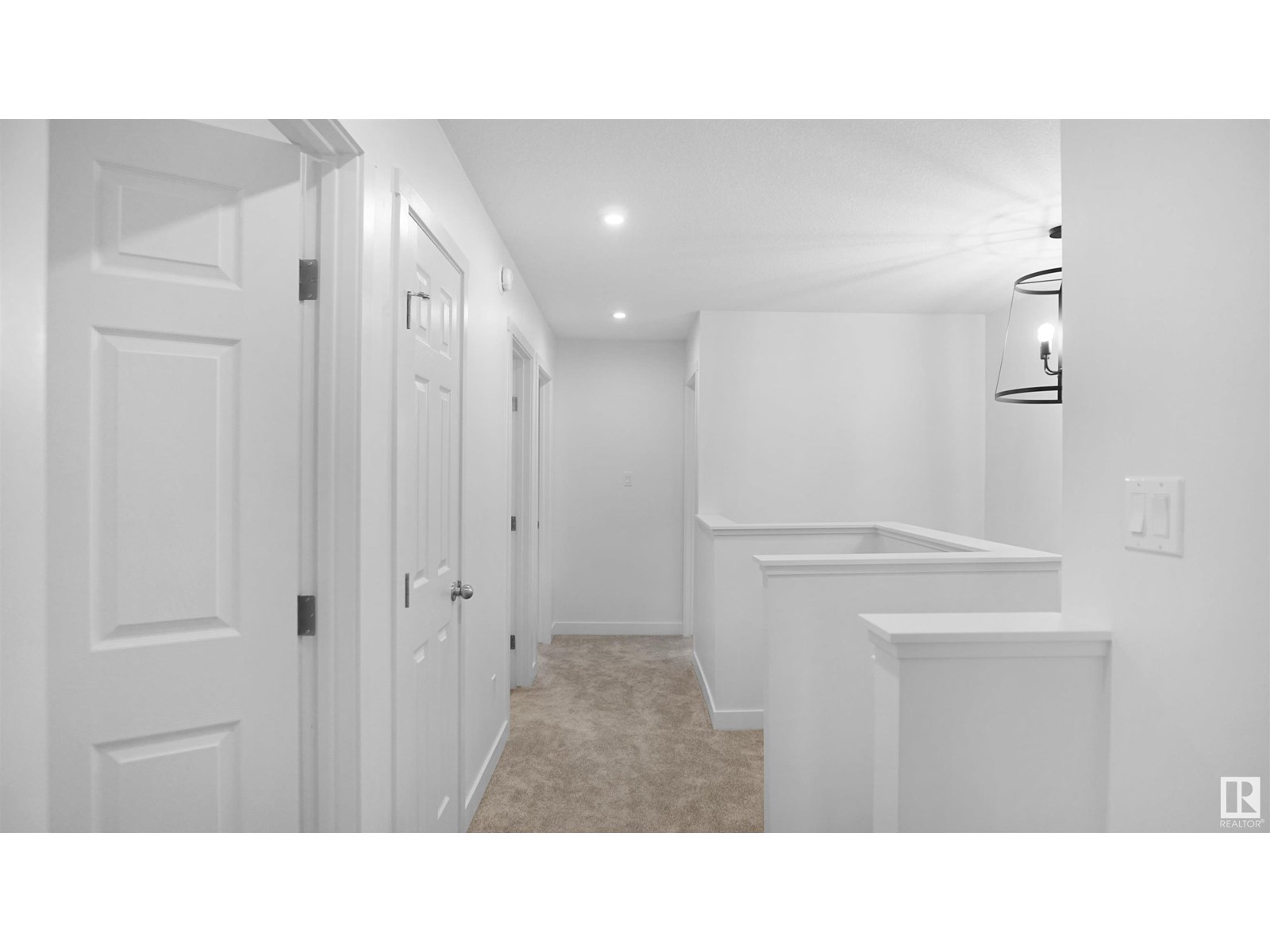 Photo 24 of 20915 16 Av Nw, Edmonton AB