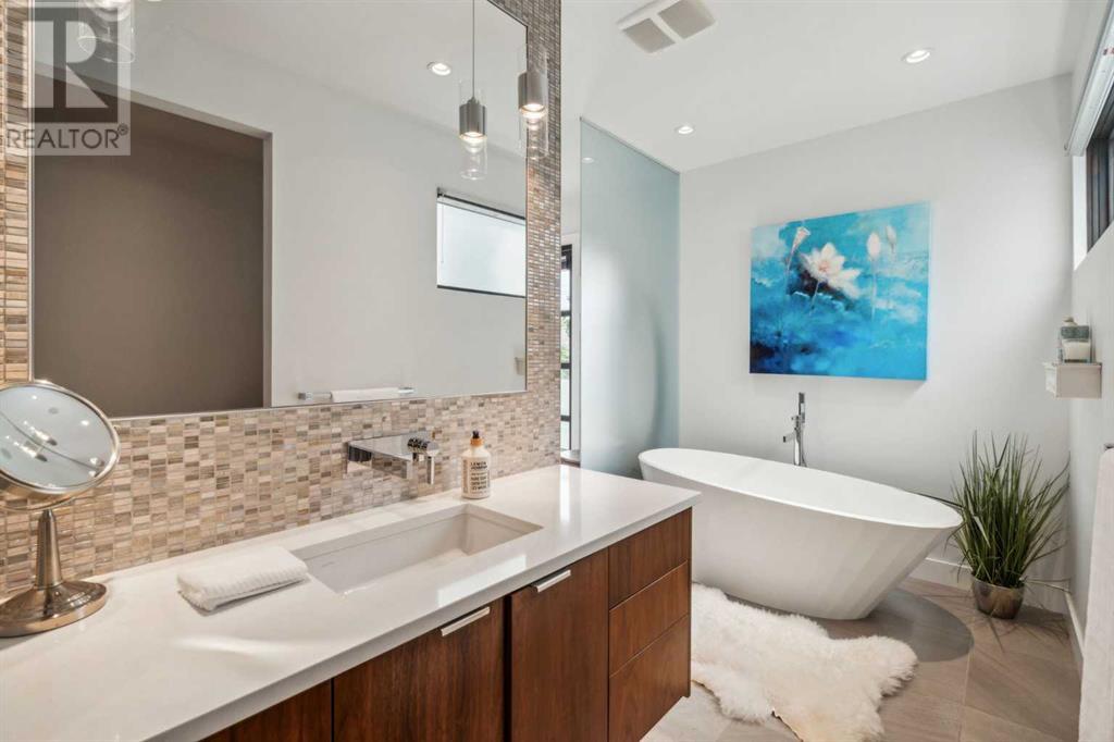 Single Family House for Sale in  A Street NW Parkdale Calgary 