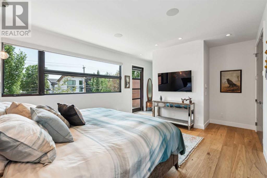 Single Family House for Sale in  A Street NW Parkdale Calgary 