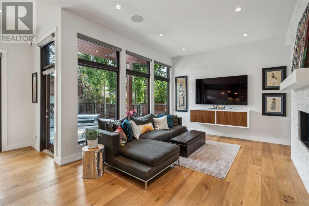 Single Family House for Sale in  A Street NW Parkdale Calgary 