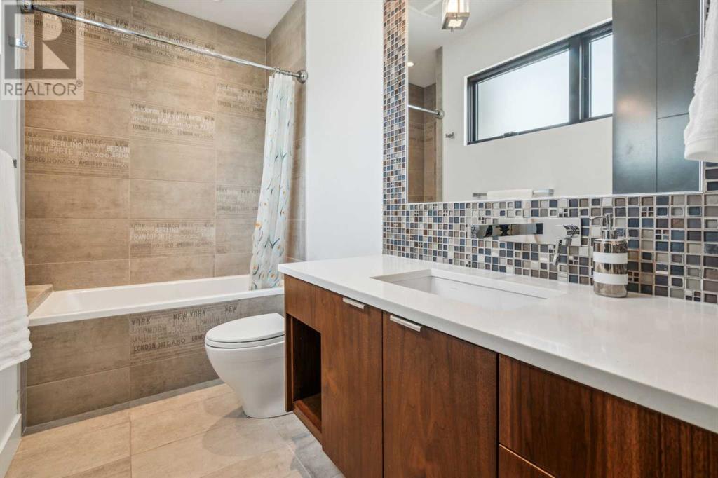 Single Family House for Sale in  A Street NW Parkdale Calgary 