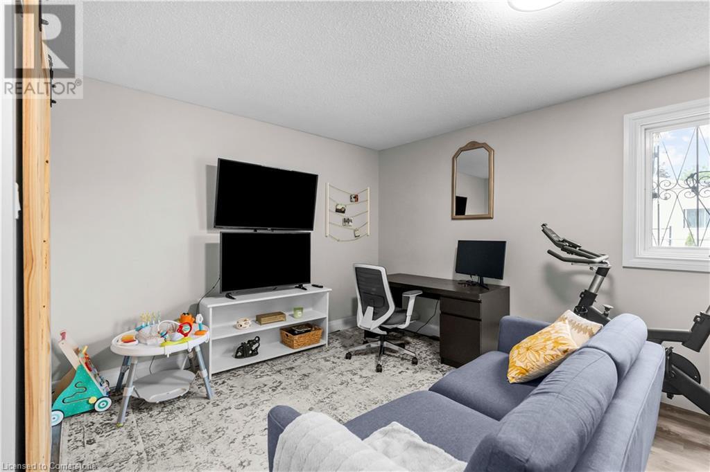 Photo 31 of 82 East 36th Street, Hamilton ON