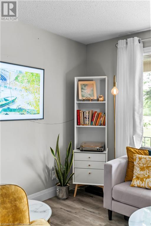 Photo 13 of 82 East 36th Street, Hamilton ON