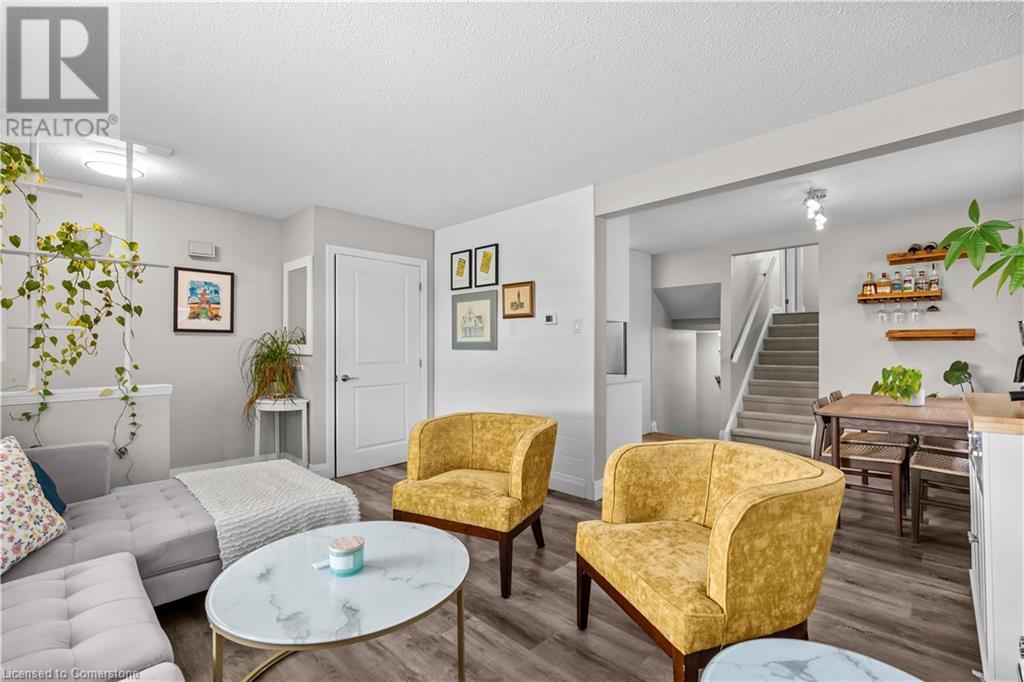 Photo 9 of 82 East 36th Street, Hamilton ON