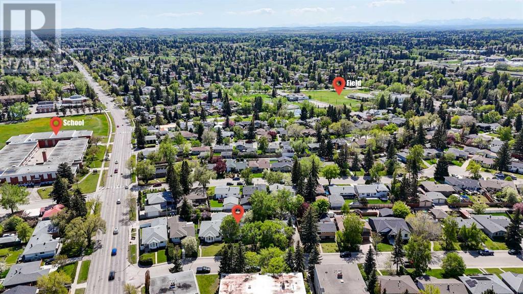 Single Family House Bungalow for Sale in  Hamlet Road SW Haysboro Calgary 