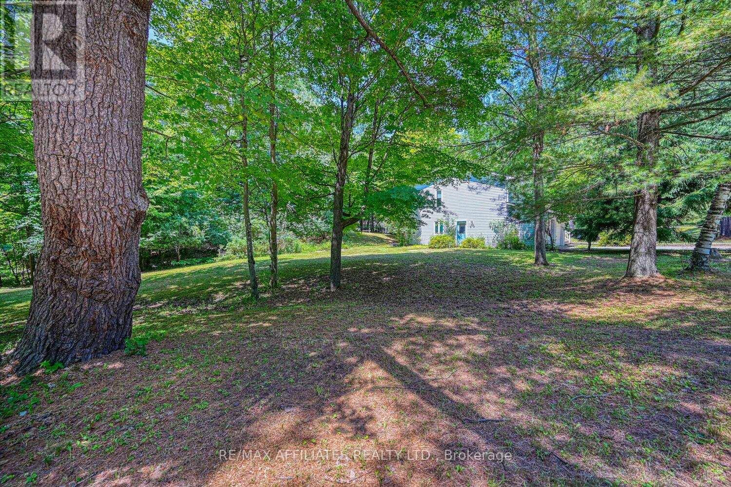 Photo 50 of 122 Church Avenue, Drummond North Elmsley ON