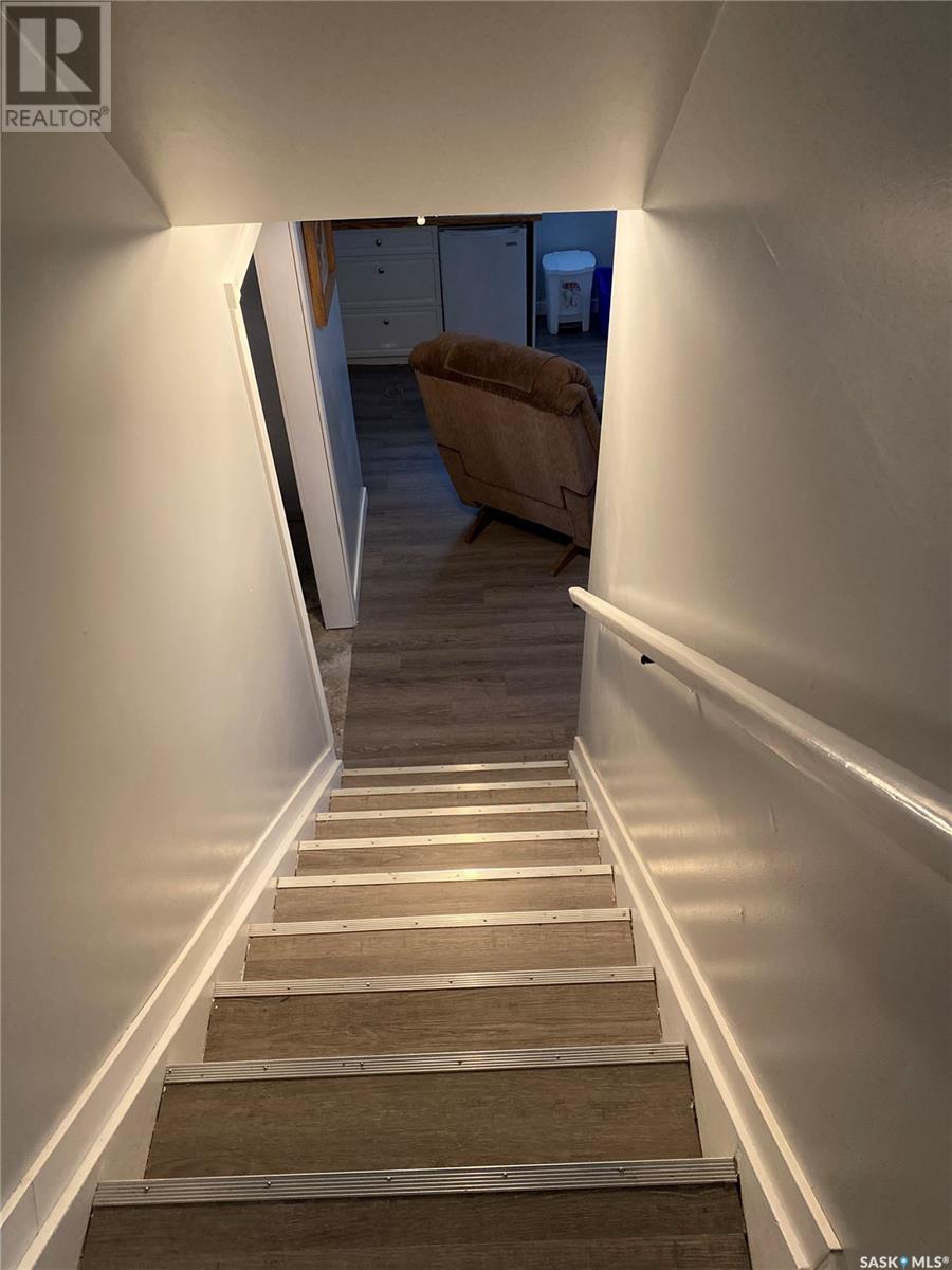 Single Family House Bungalow for Sale in  Grey STREET Regina 