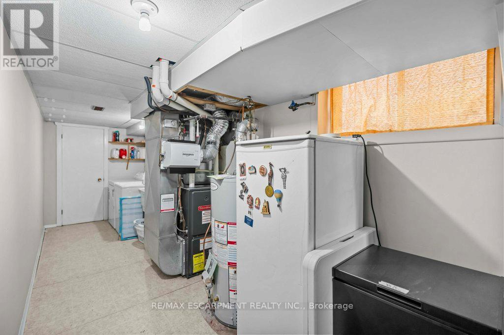 Photo 46 of 82 East 36th Street, Hamilton ON