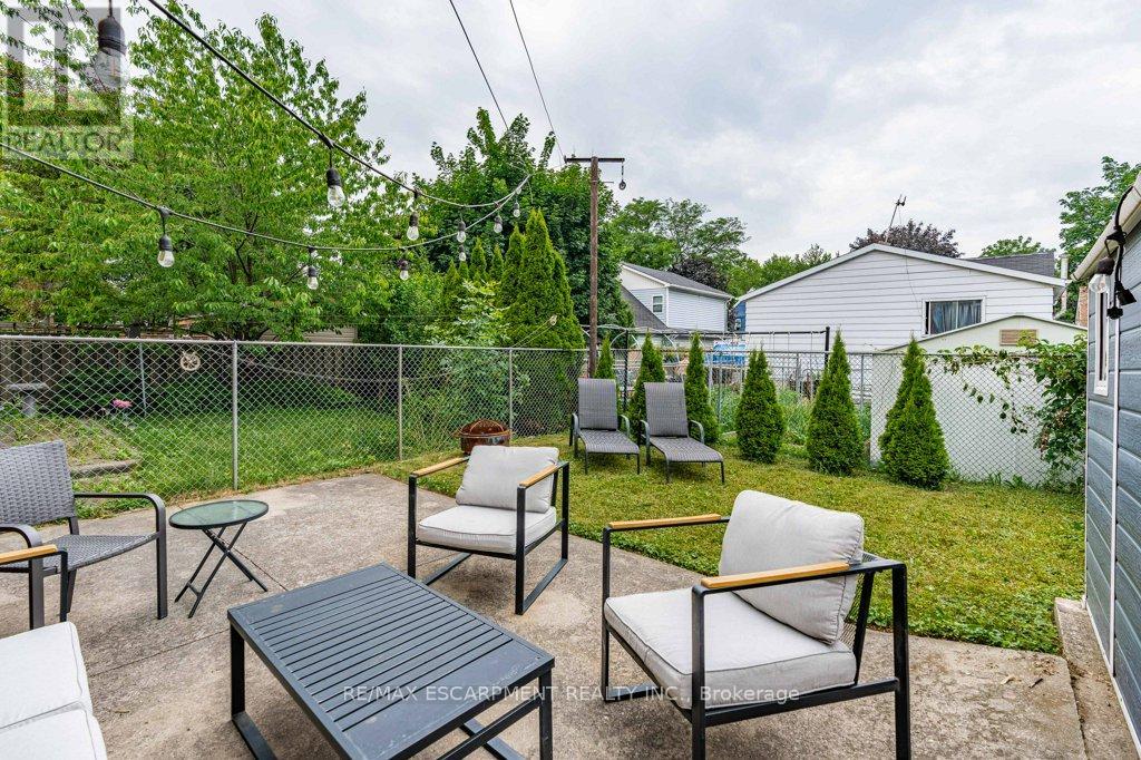 Photo 23 of 82 East 36th Street, Hamilton ON