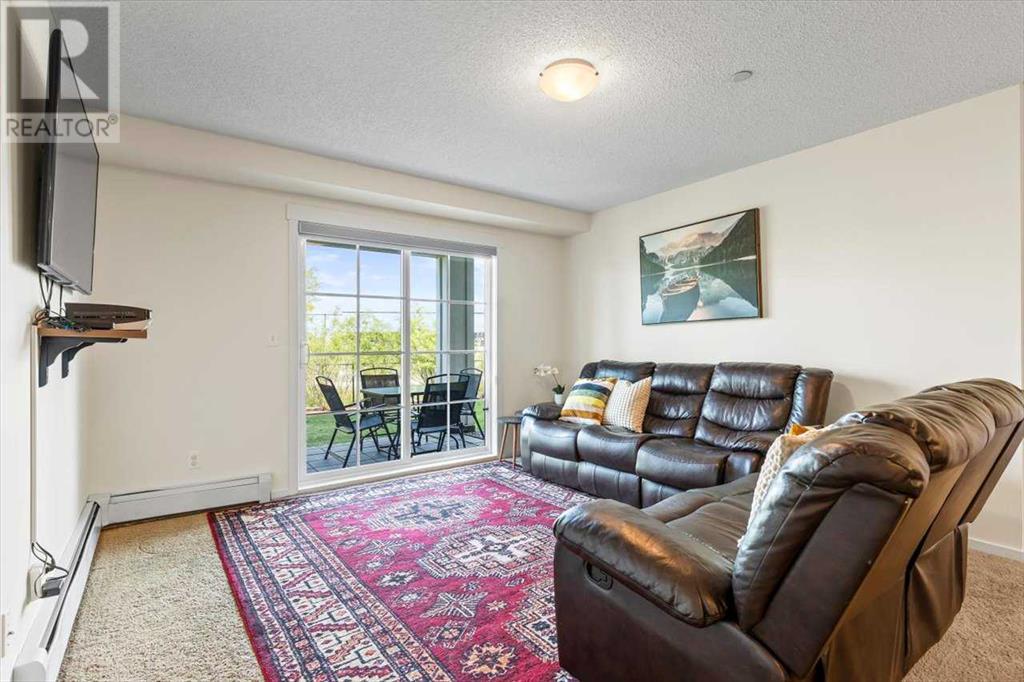 Photo 11 of 4104 279 Copperpond Common Se, Calgary AB