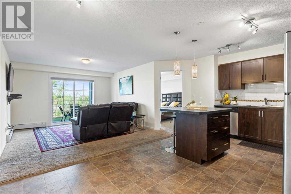 Photo 3 of 4104 279 Copperpond Common Se, Calgary AB