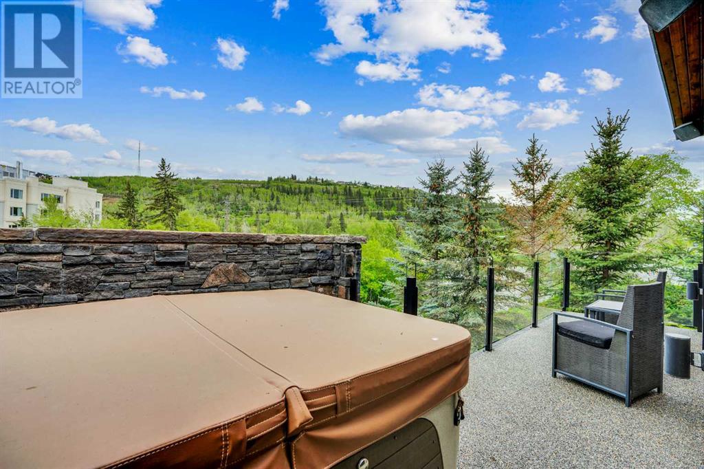 Single Family House for Sale in  Montgomery Avenue NW Montgomery Calgary 