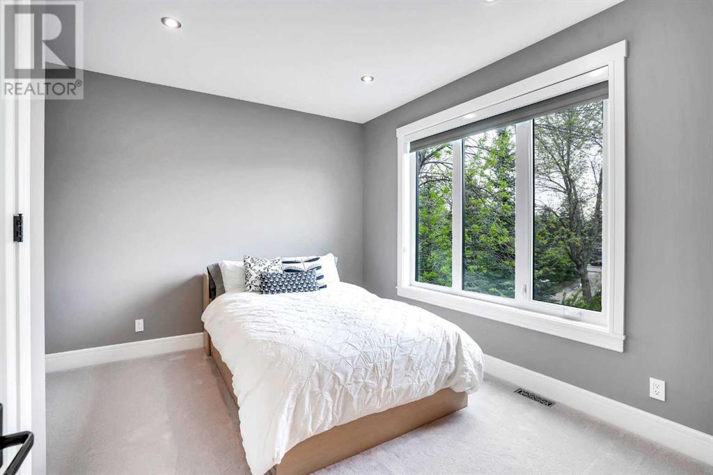 Single Family House for Sale in  Montgomery Avenue NW Montgomery Calgary 