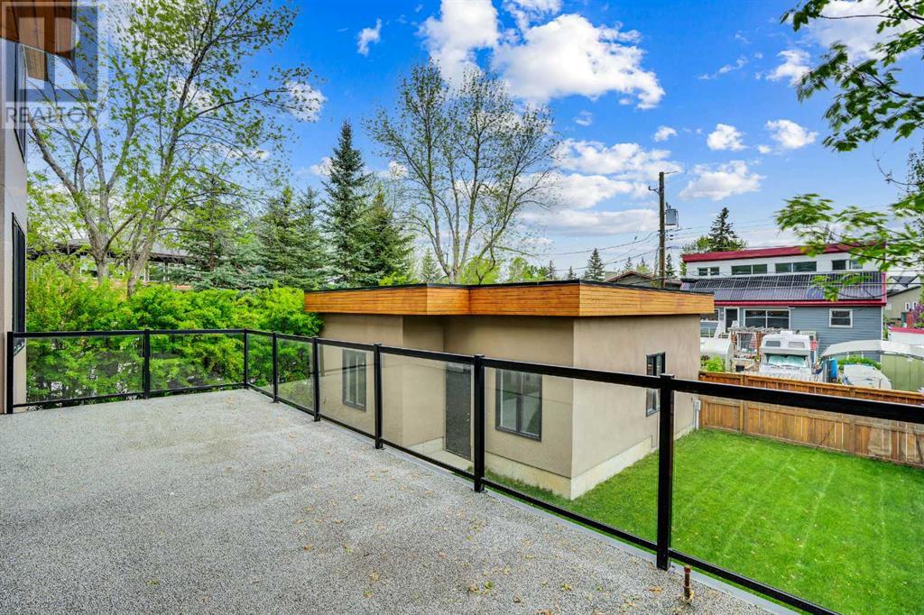 Single Family House for Sale in  Montgomery Avenue NW Montgomery Calgary 