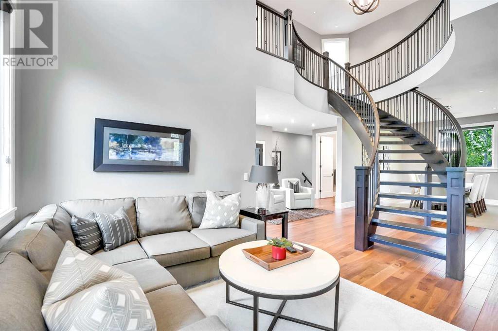 Single Family House for Sale in  Montgomery Avenue NW Montgomery Calgary 