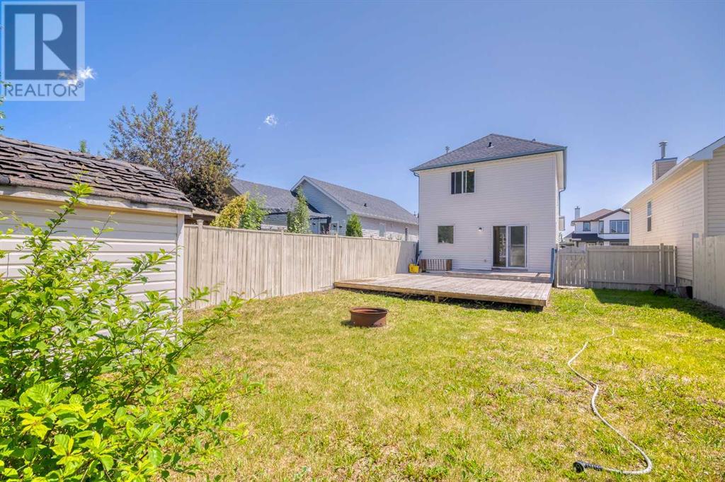 Single Family House for Sale in  Bridlemeadows Manor SW Bridlewood Calgary 