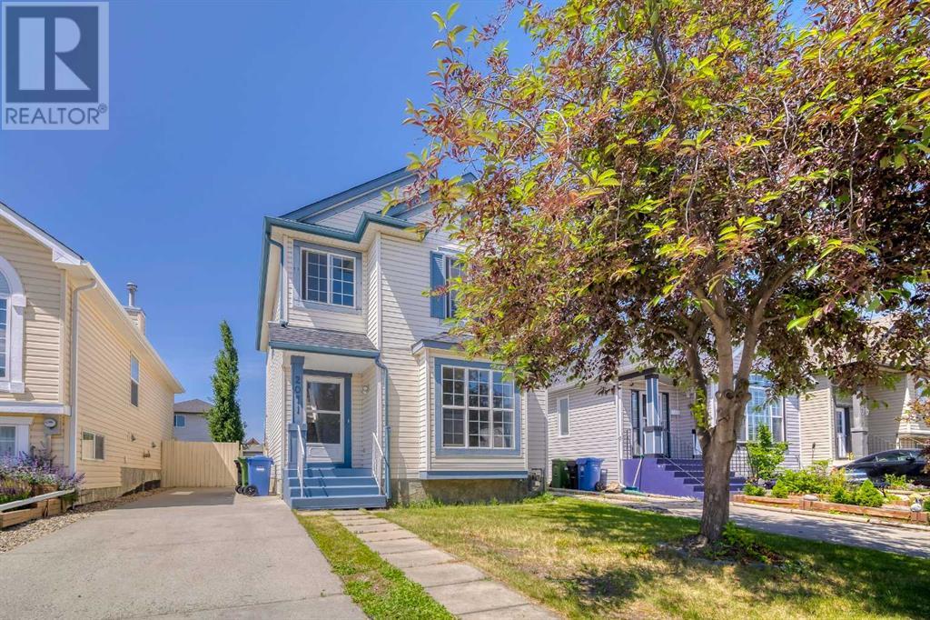2071 Bridlemeadows Manor SW, Calgary, Alberta