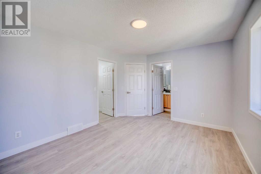 Single Family House for Sale in  Bridlemeadows Manor SW Bridlewood Calgary 