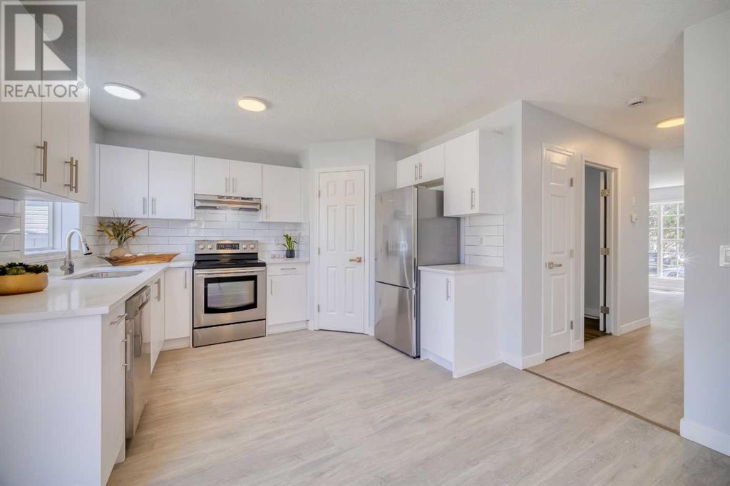 Single Family House for Sale in  Bridlemeadows Manor SW Bridlewood Calgary 