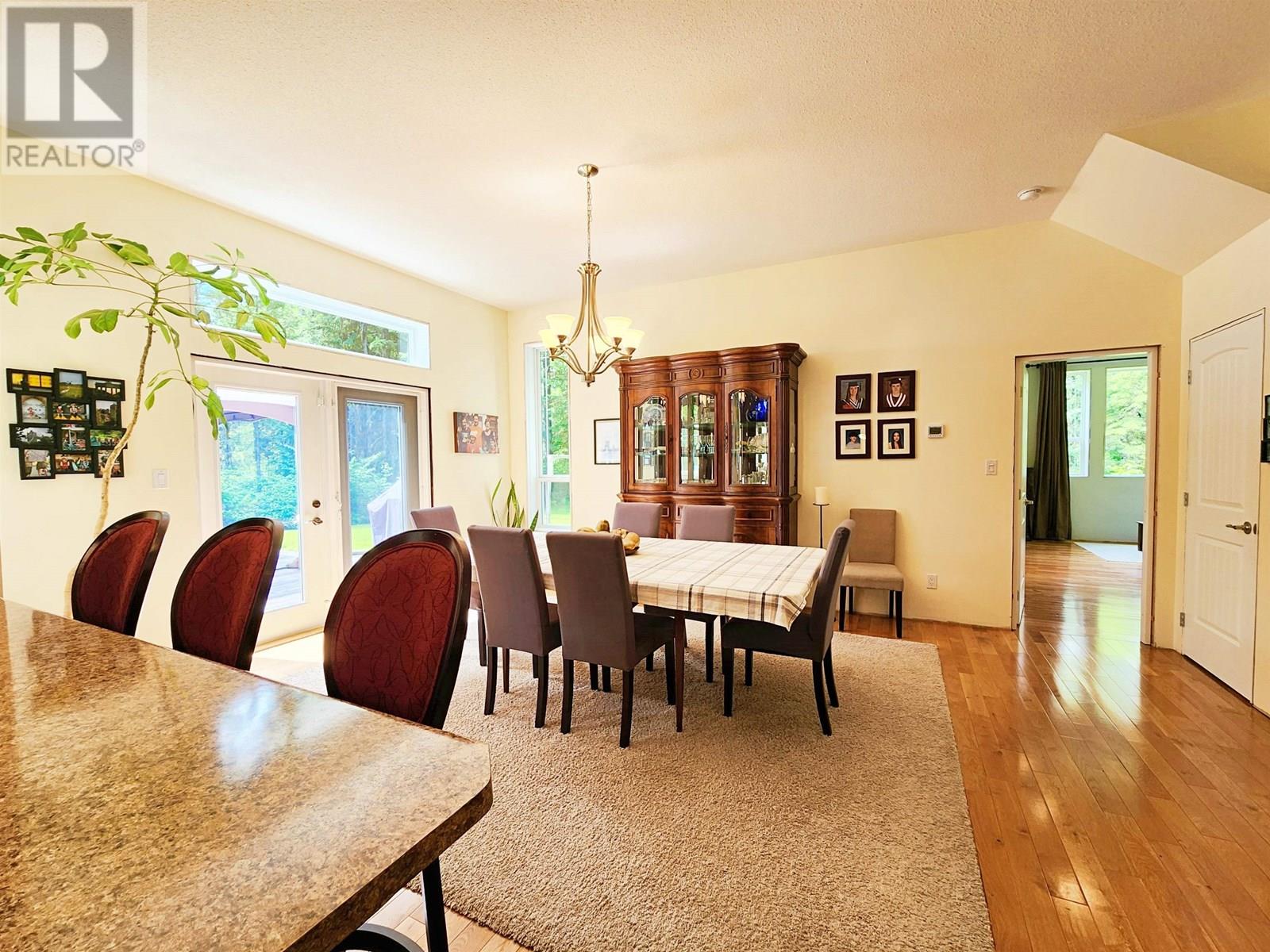 4762 CAROLYN ROAD, Quesnel