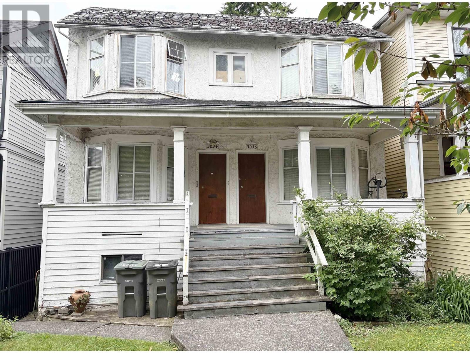 Photo 2 of 3034 Glen Drive, Vancouver BC