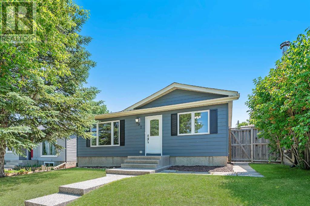 Single Family House Bungalow for Sale in  Macewan Park Road NW MacEwan Glen Calgary 