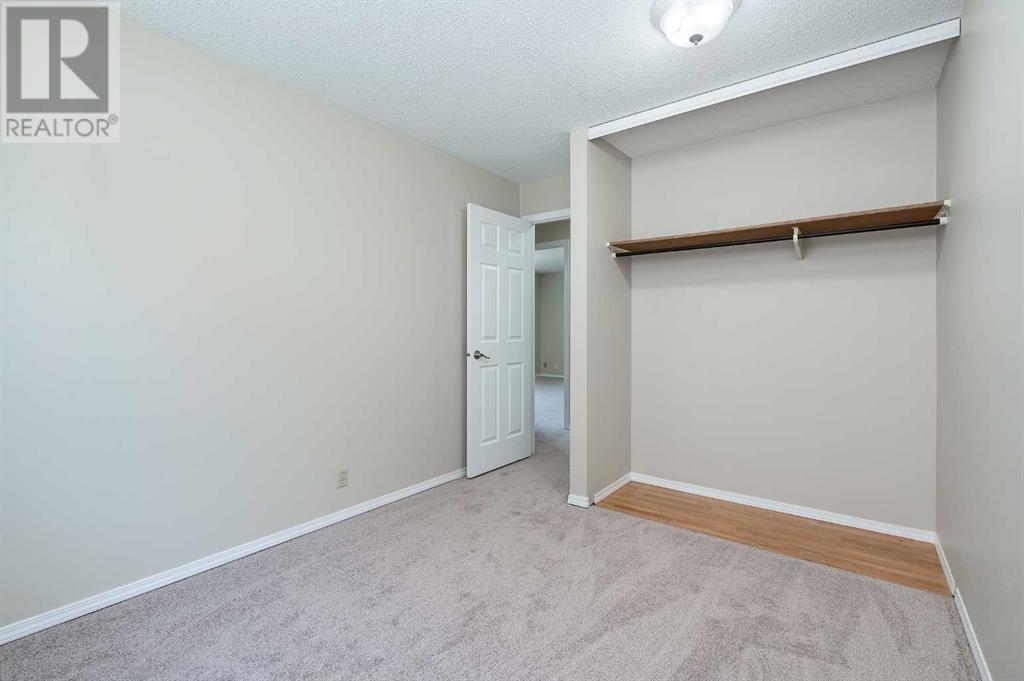 Single Family House Bungalow for Sale in  Macewan Park Road NW MacEwan Glen Calgary 