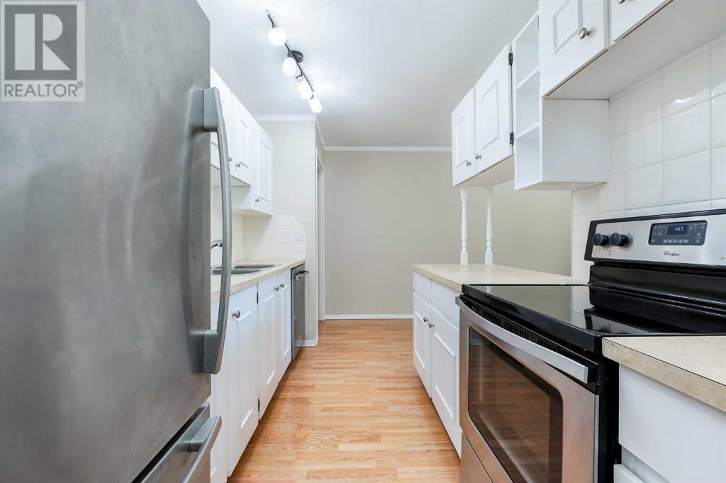 Single Family House Bungalow for Sale in  Macewan Park Road NW MacEwan Glen Calgary 